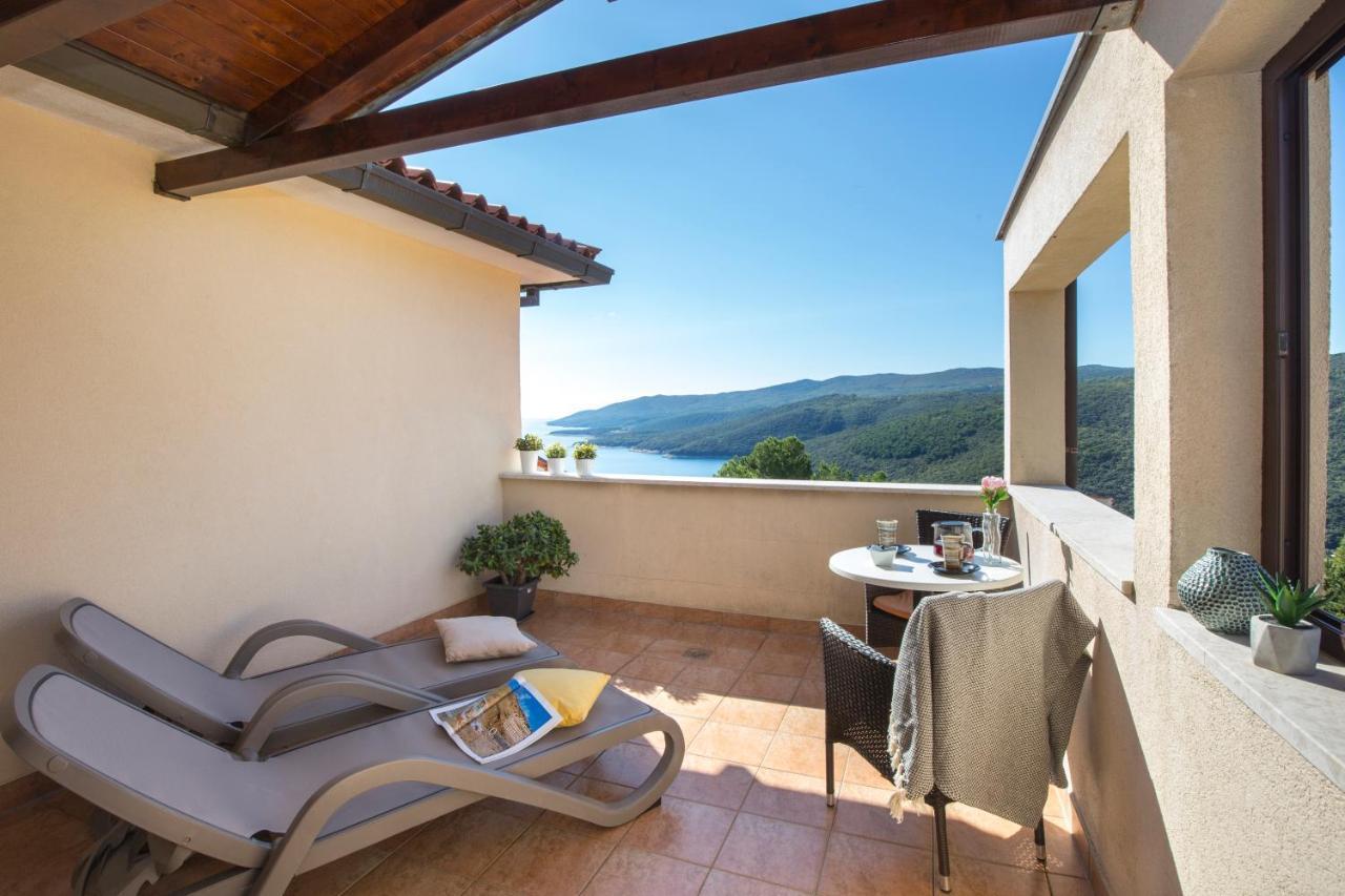 Apartments Agava Romantic Rabac Exterior foto