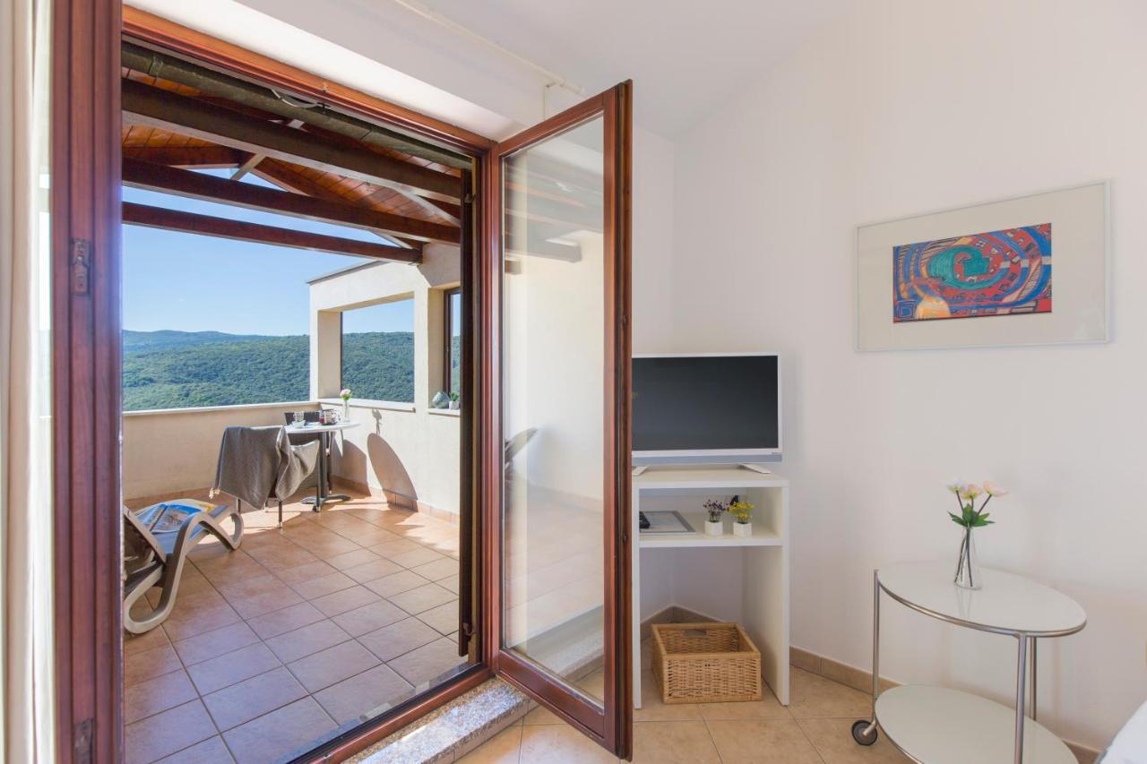 Apartments Agava Romantic Rabac Exterior foto